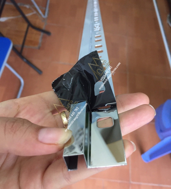 NẸP INOX GÓC VUÔNG